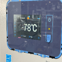 Thermo Scientific Revco RLE Series -80 Freezer image 2